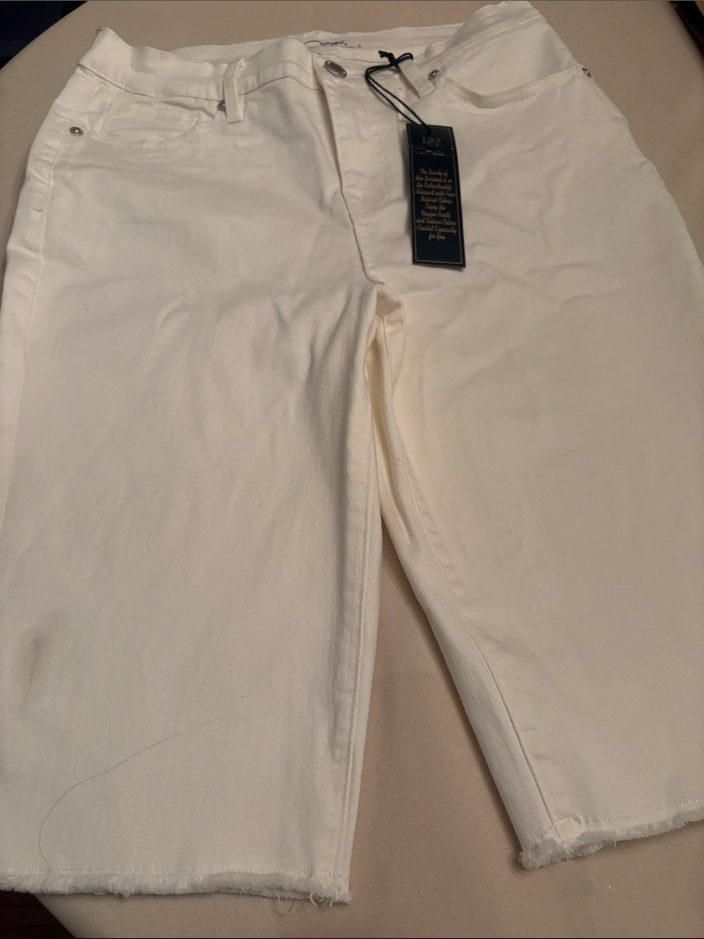 Diane Gilman Off-White Denim Capri